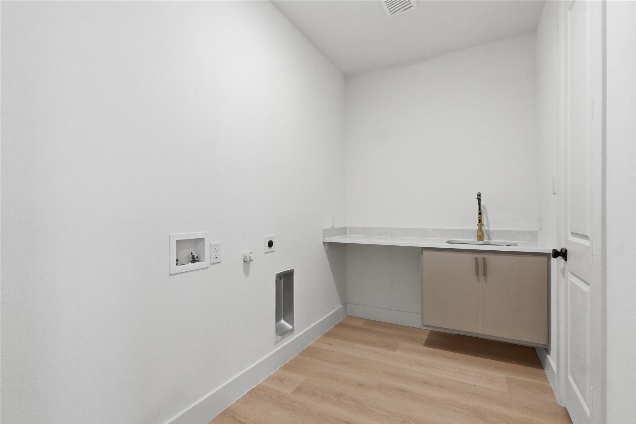 4009 Finis Lane Dallas TX 75212