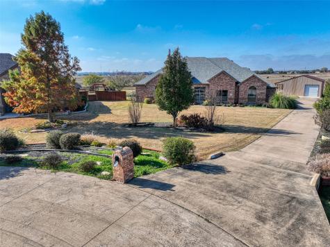 178 Chazlynn Court Waxahachie TX 75165