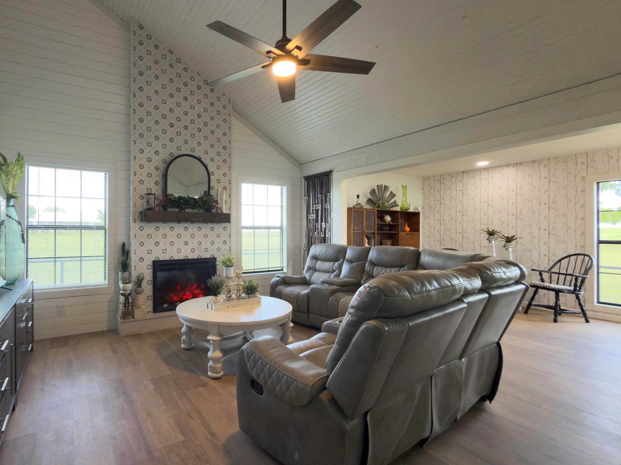 5974 County Road 4100 Kaufman TX 75142