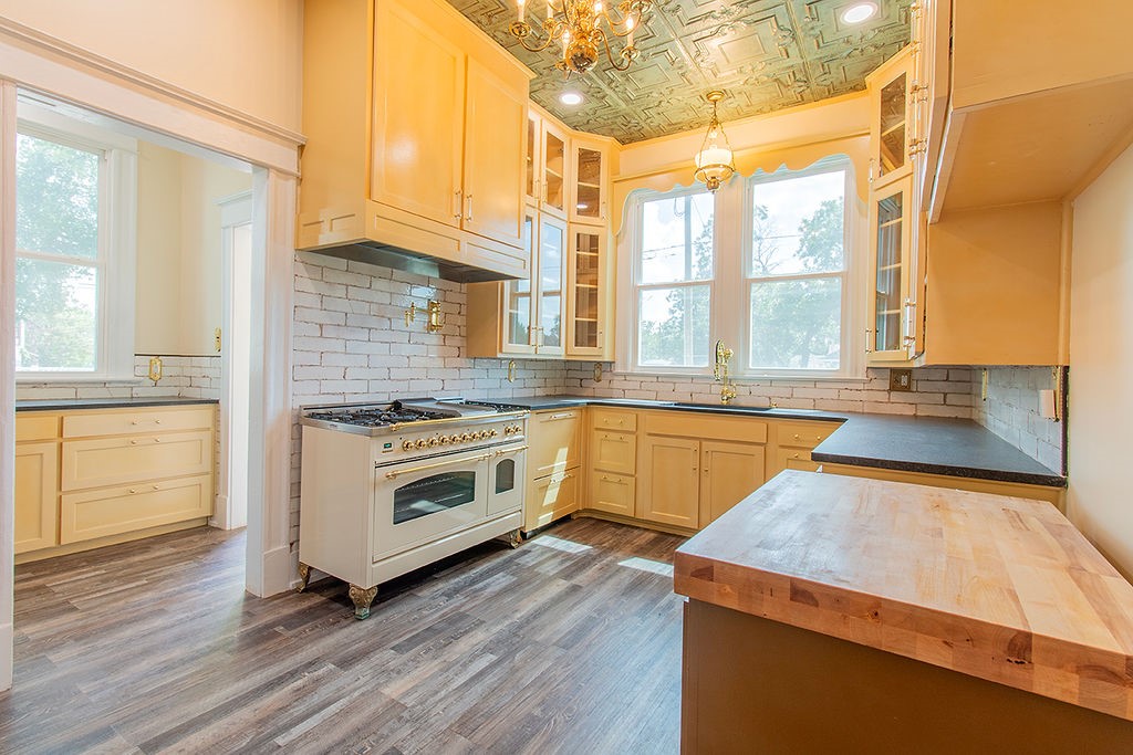 2420 Colcord Avenue Waco TX 76707