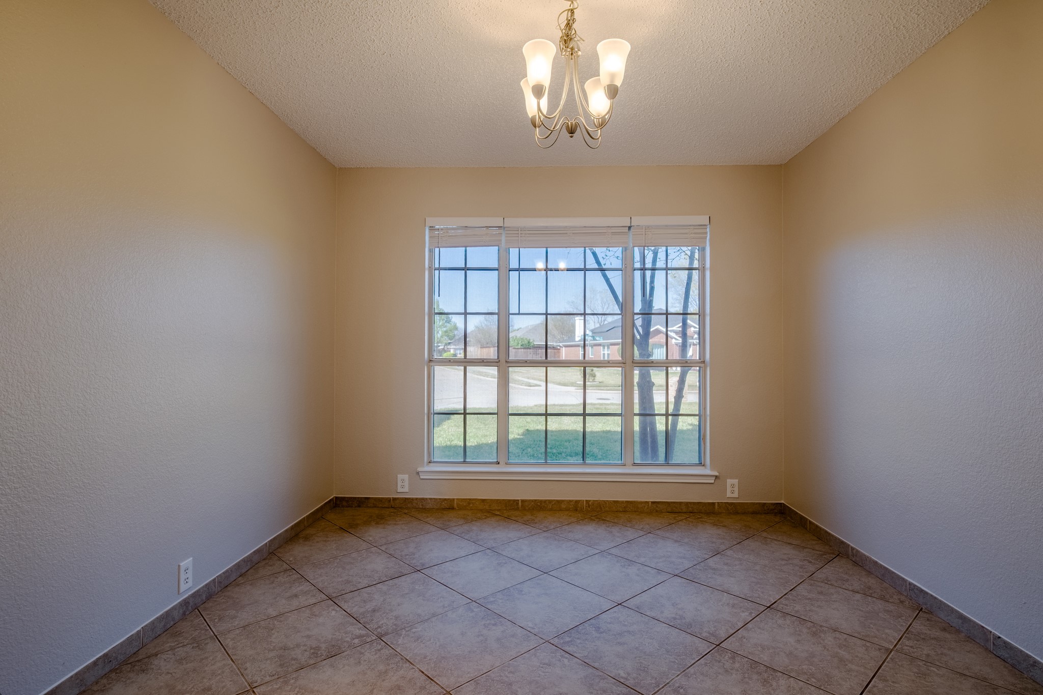 322 Thousand Oaks Drive Lake Dallas TX 75065