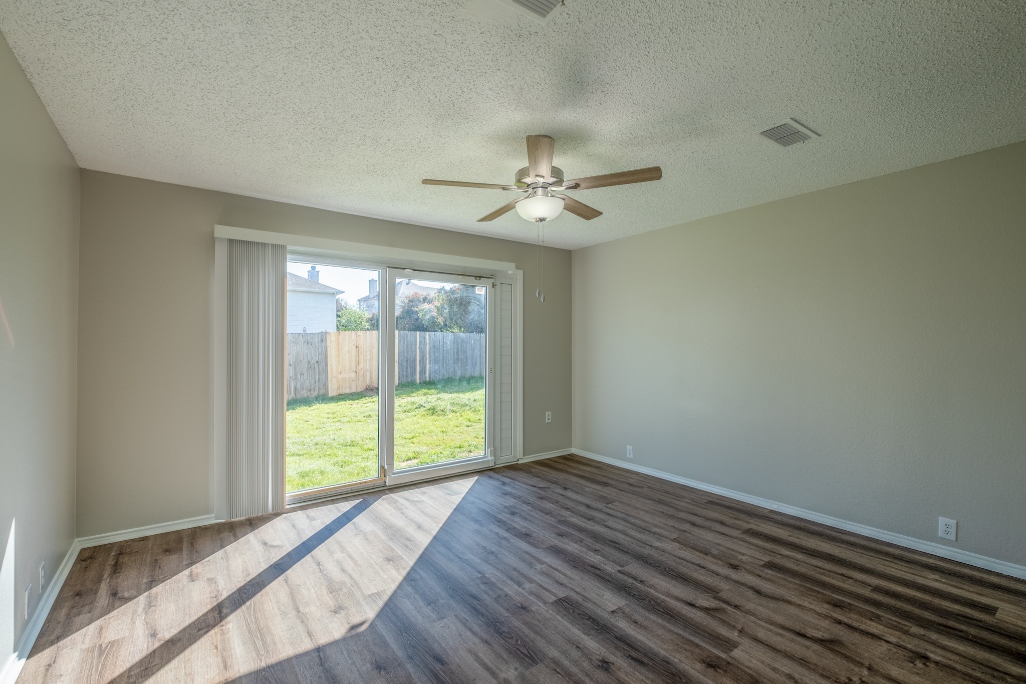322 Thousand Oaks Drive Lake Dallas TX 75065