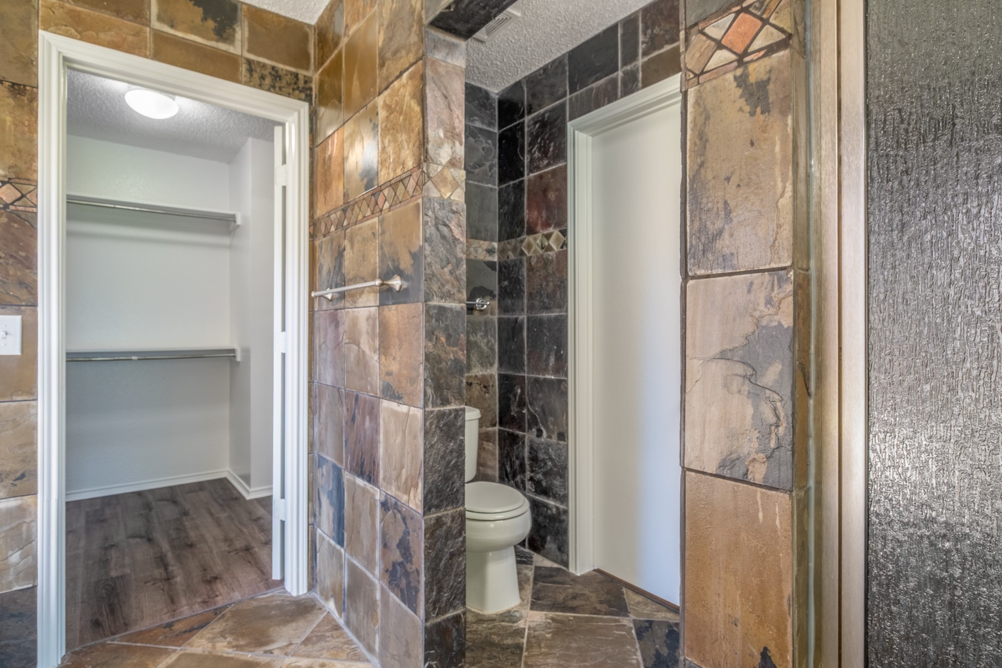 322 Thousand Oaks Drive Lake Dallas TX 75065