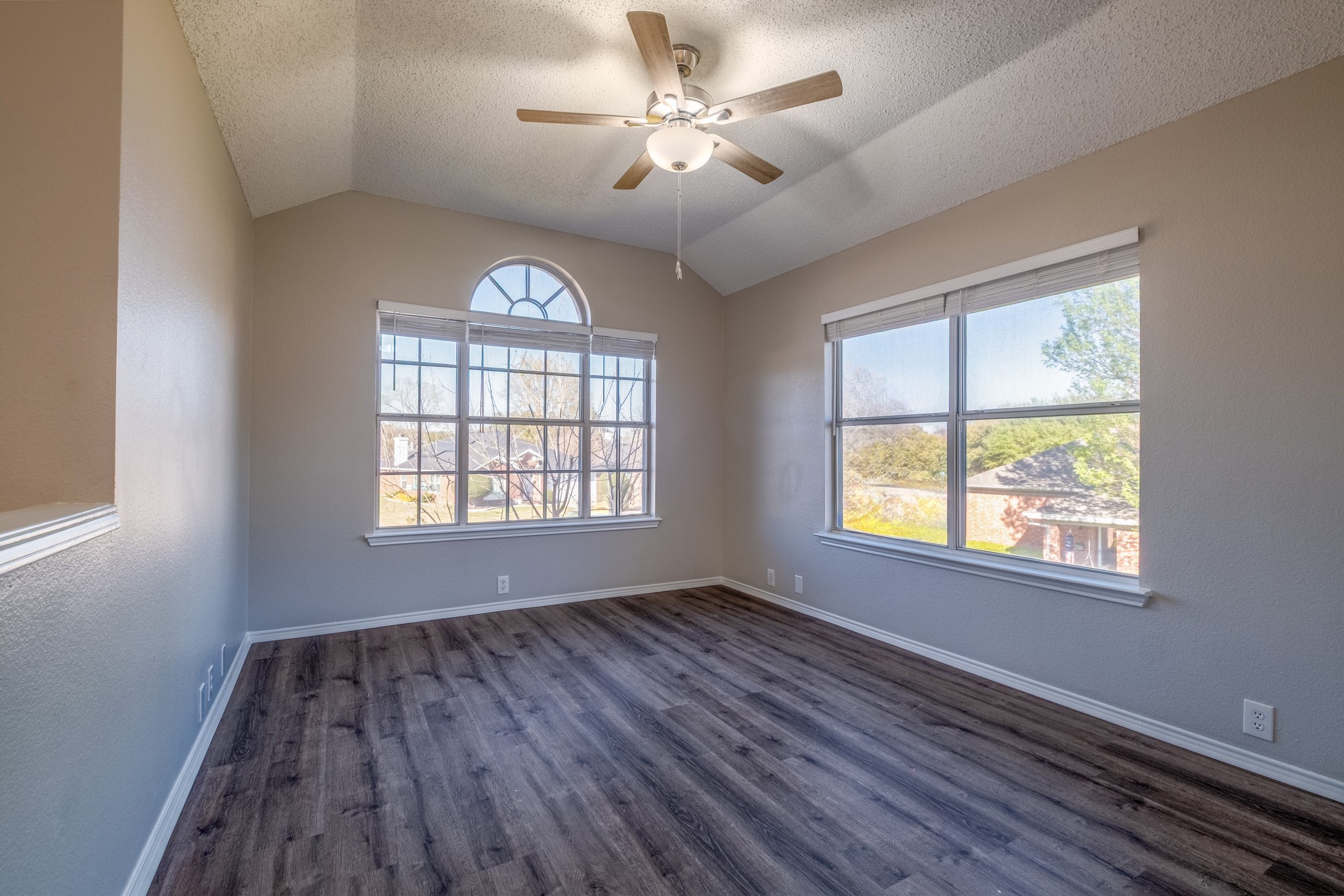 322 Thousand Oaks Drive Lake Dallas TX 75065