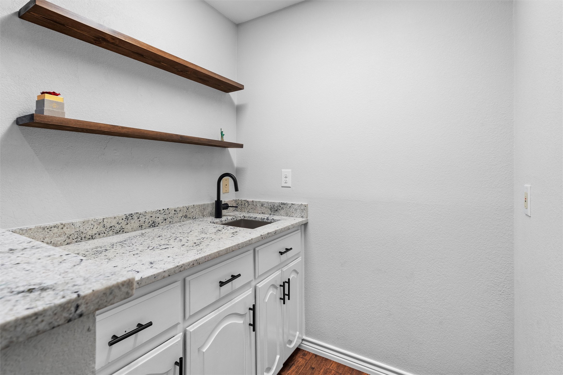 1429 Nettleton Drive Desoto TX 75115