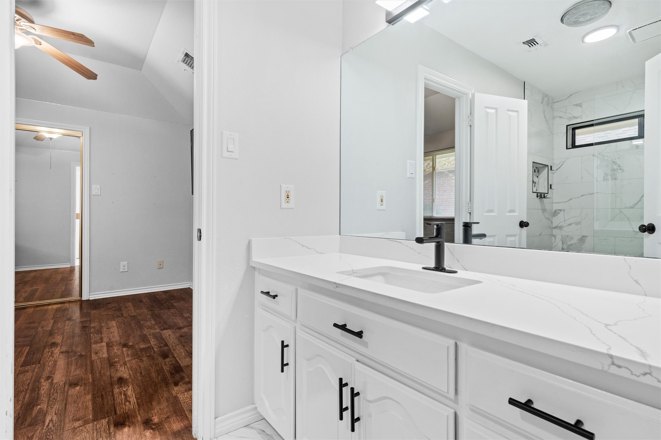 1429 Nettleton Drive Desoto TX 75115