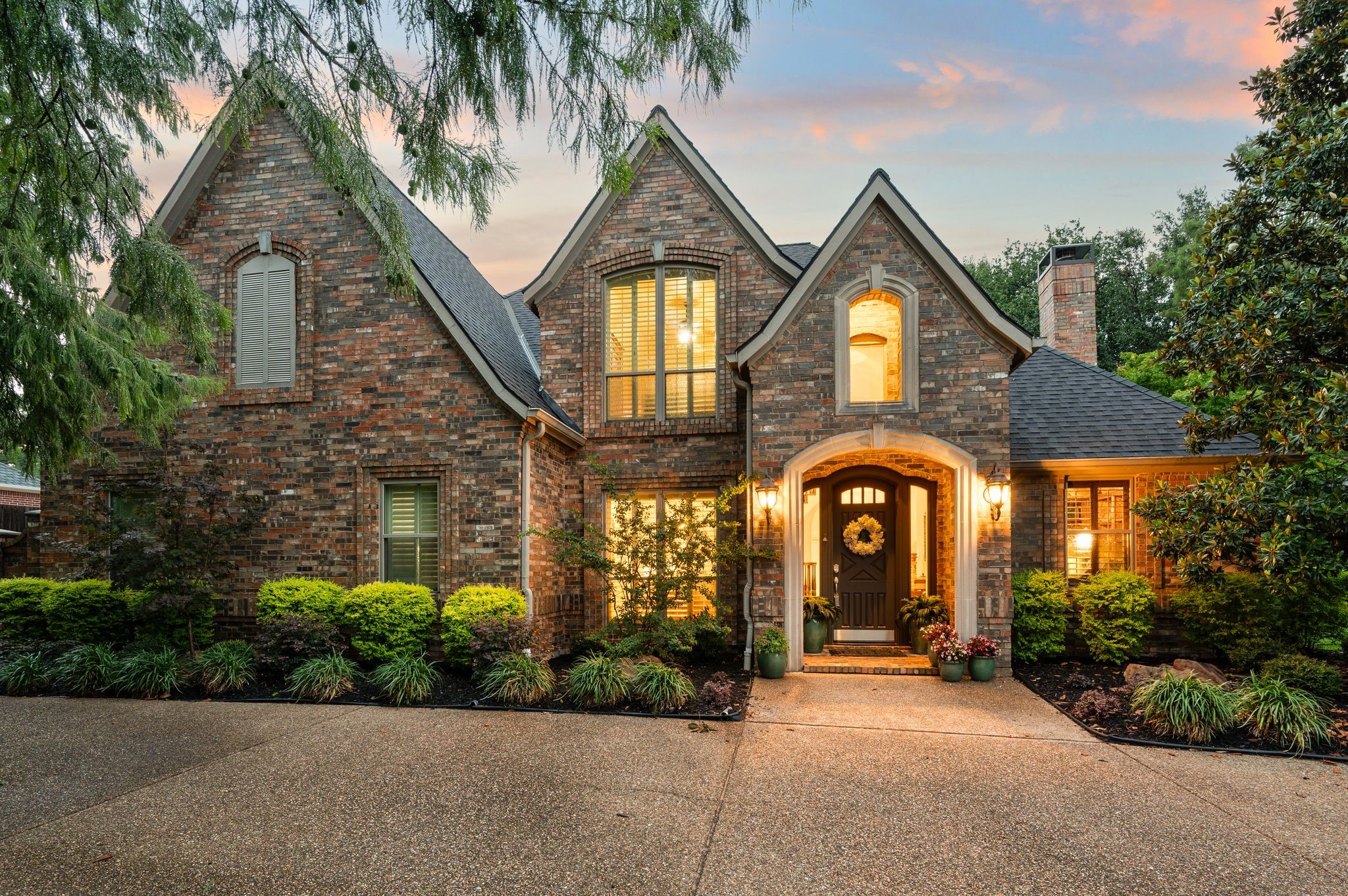 2706 Red Oak Court W Colleyville TX 76034