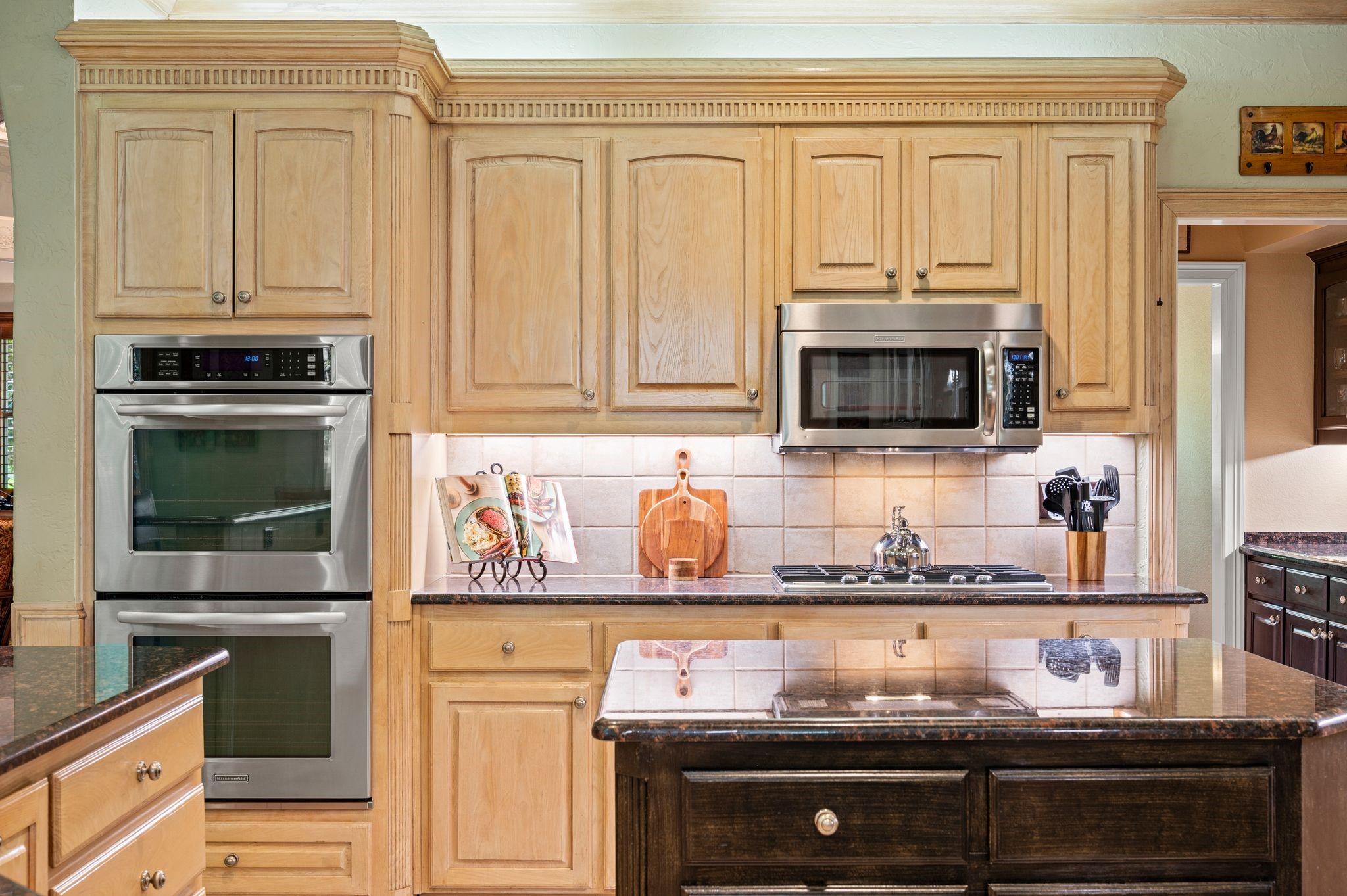 2706 Red Oak Court W Colleyville TX 76034