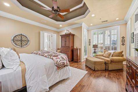 2706 Red Oak Court W Colleyville TX 76034