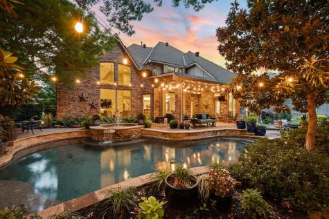 2706 Red Oak Court W Colleyville TX 76034