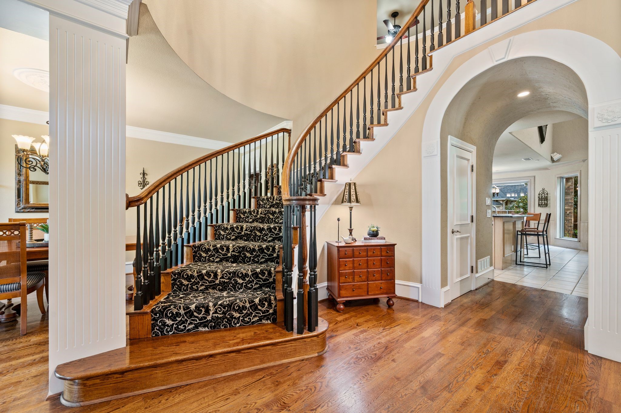 2706 Red Oak Court W Colleyville TX 76034