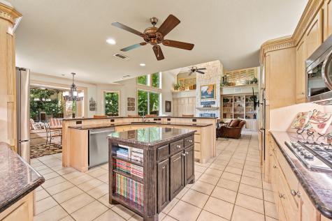 2706 Red Oak Court W Colleyville TX 76034