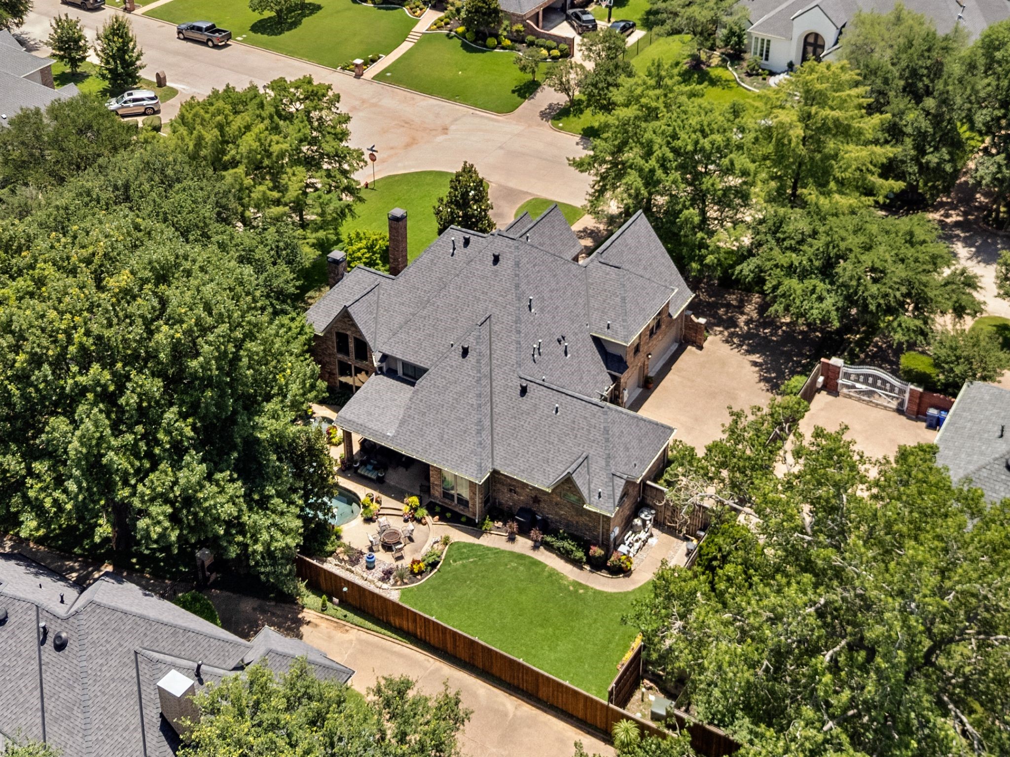 2706 Red Oak Court W Colleyville TX 76034