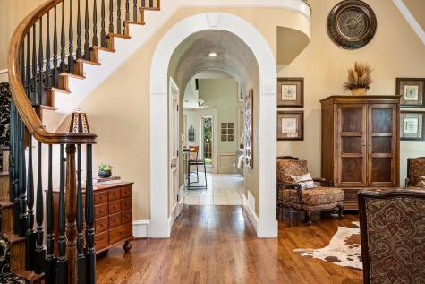 2706 Red Oak Court W Colleyville TX 76034