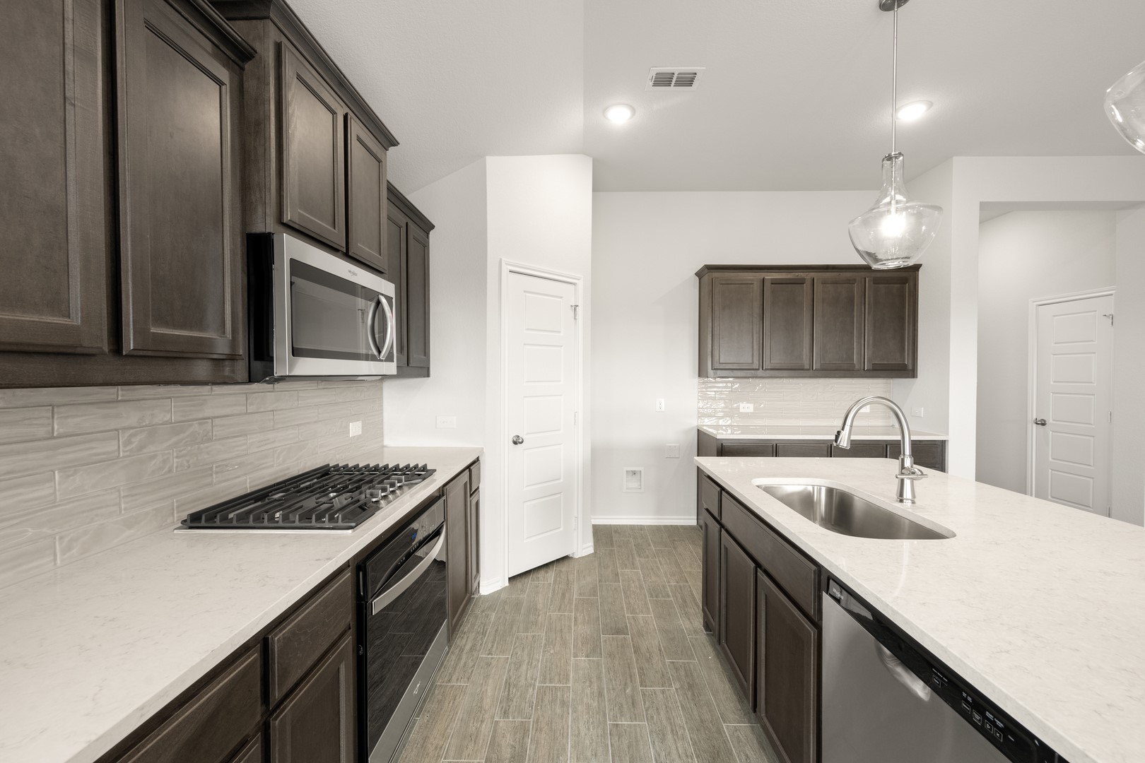 737 Scarlet Sage Waxahachie TX 75165