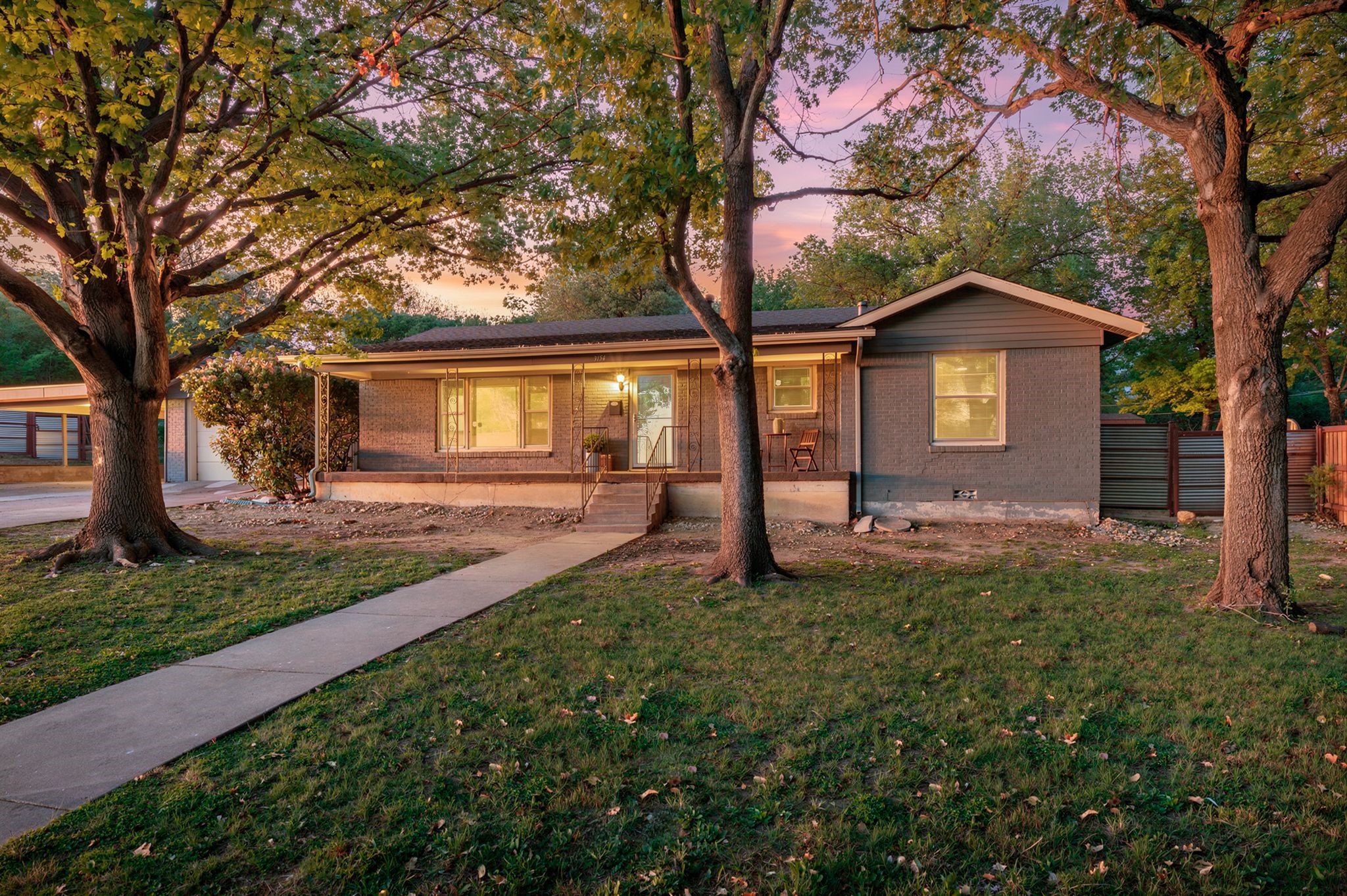 3154 Chamness Court Haltom City TX 76117