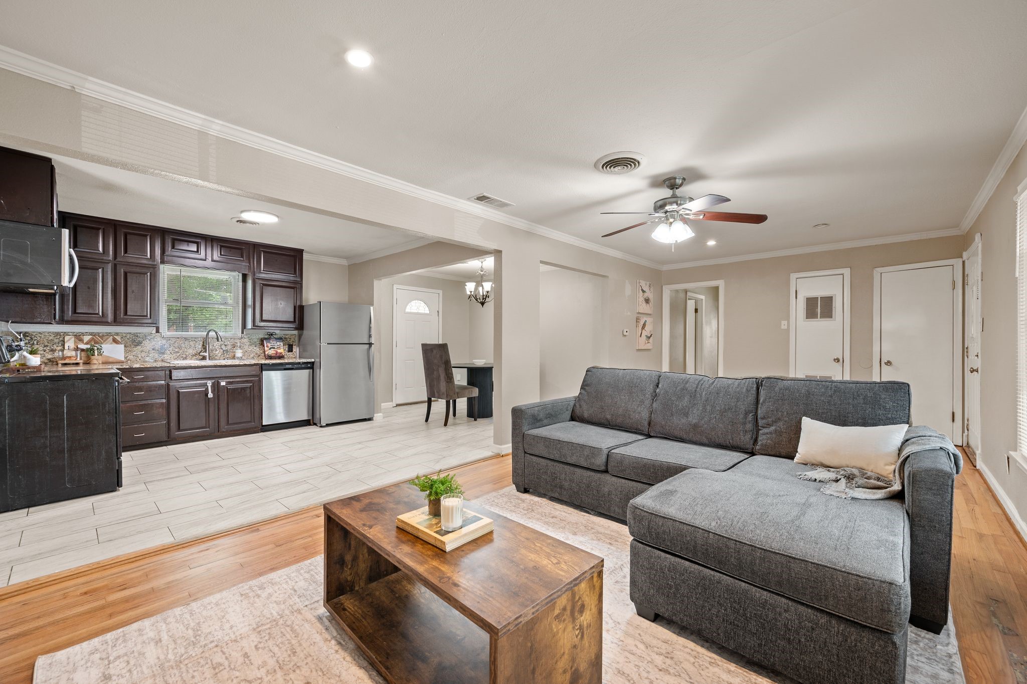 3154 Chamness Court Haltom City TX 76117