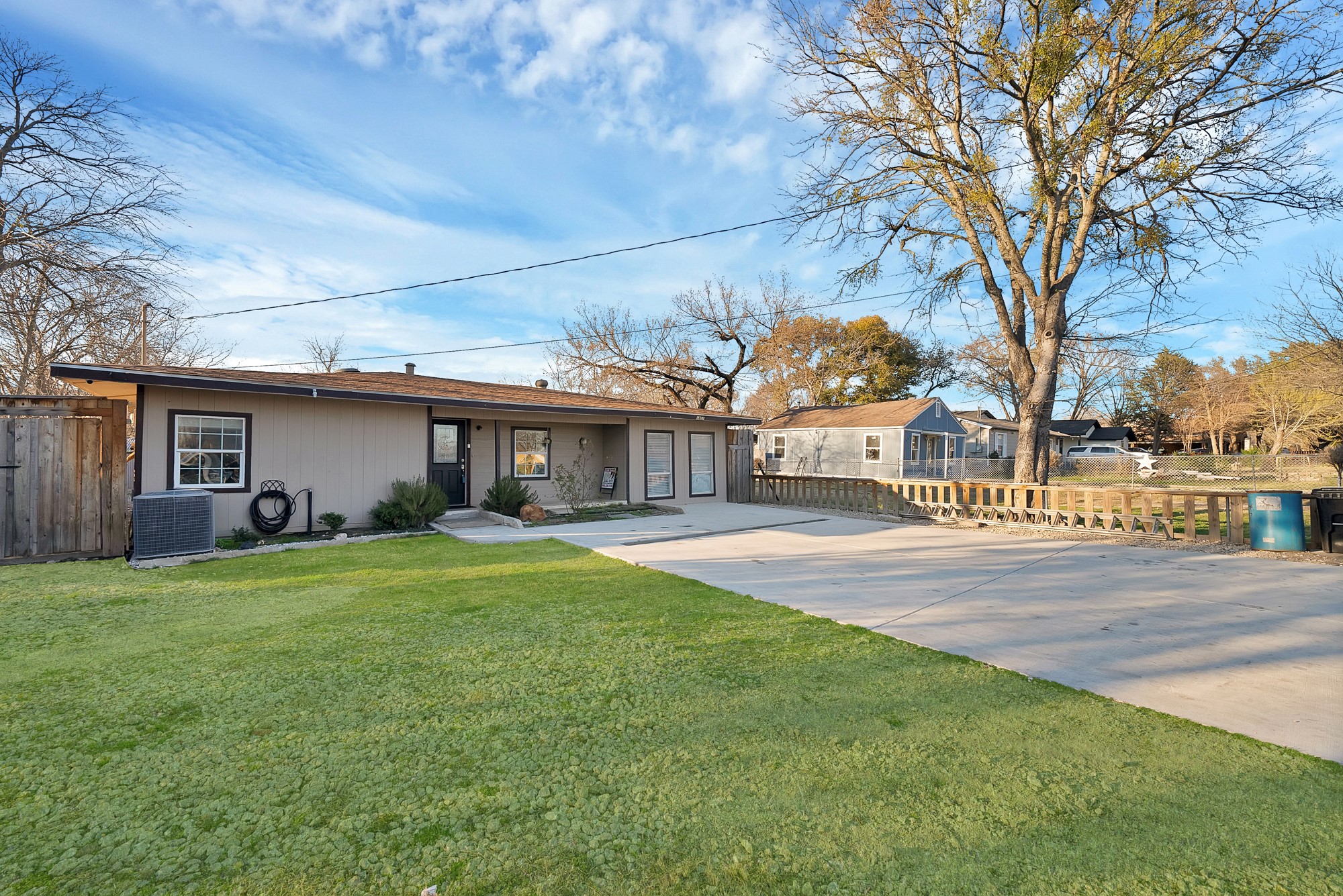 1801 Rayburn Avenue Mesquite TX 75149