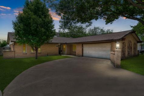 1504 Weathered Street Irving TX 75062