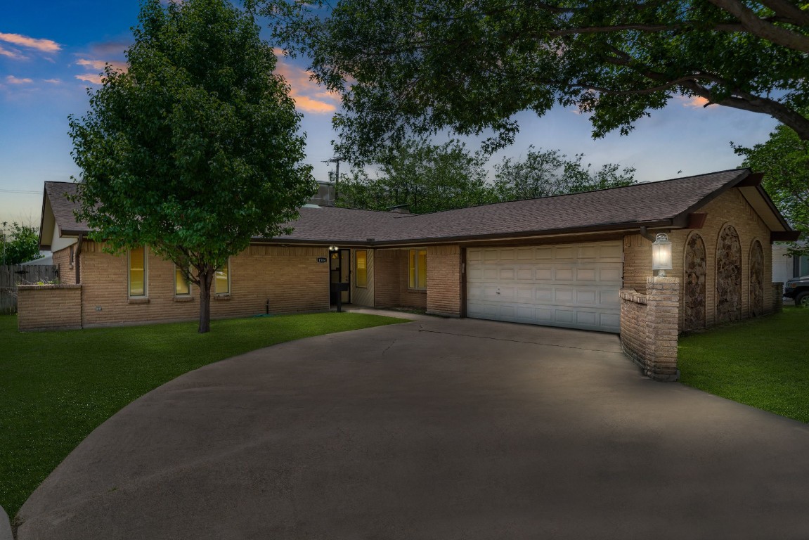 1504 Weathered Street Irving TX 75062