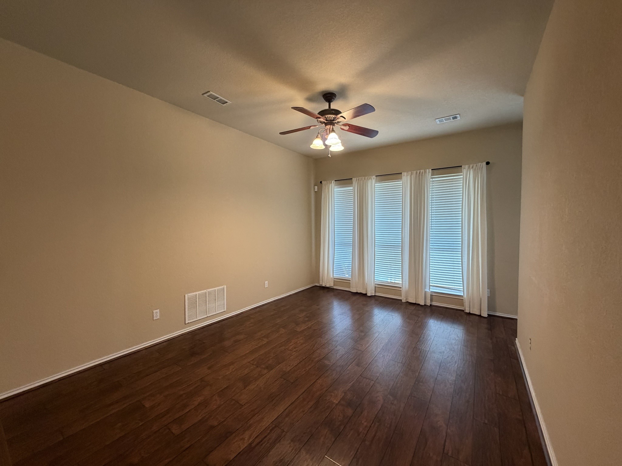 6030 Bentwood Drive Midlothian TX 76065