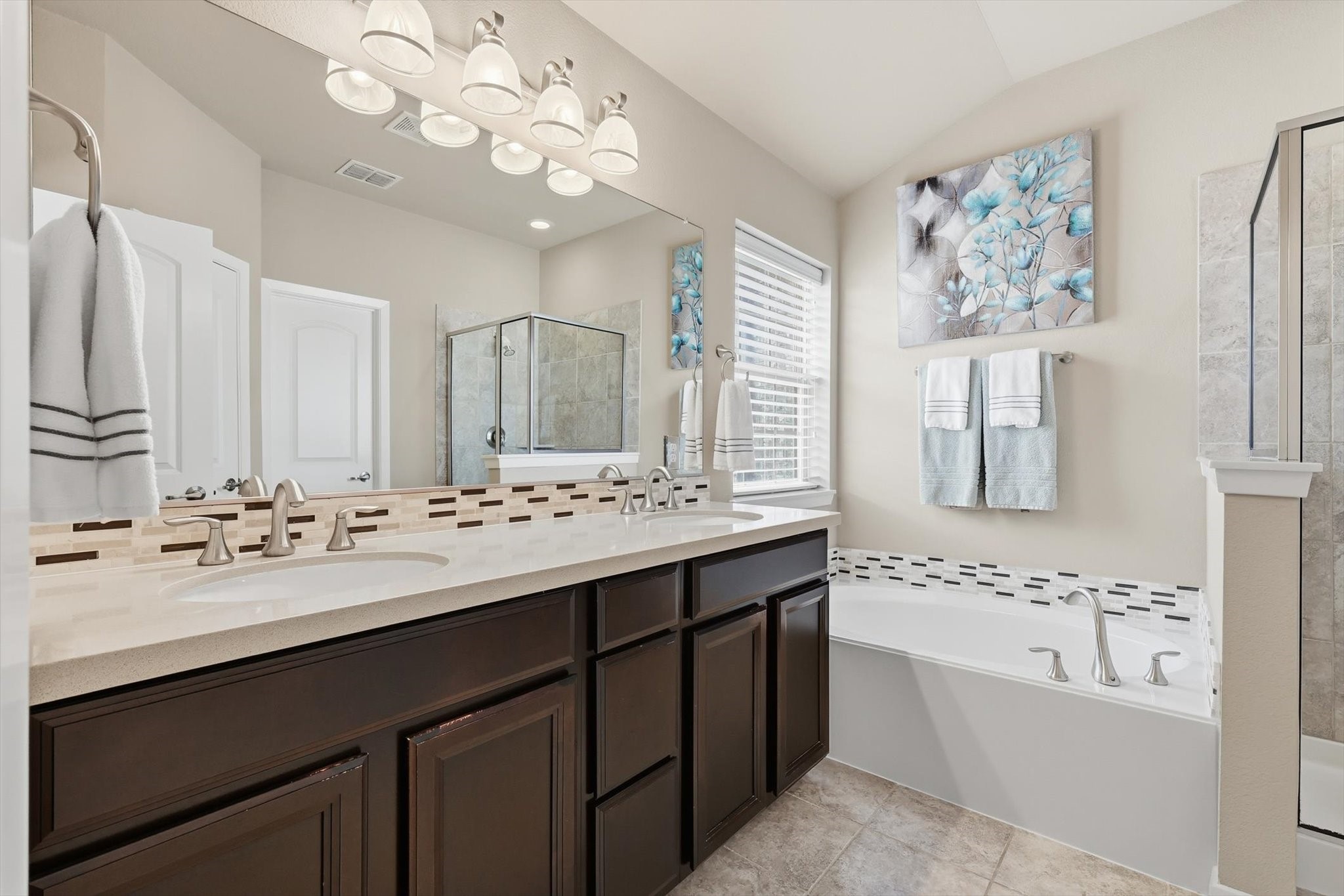3941 Asbury Lane Addison TX 75001