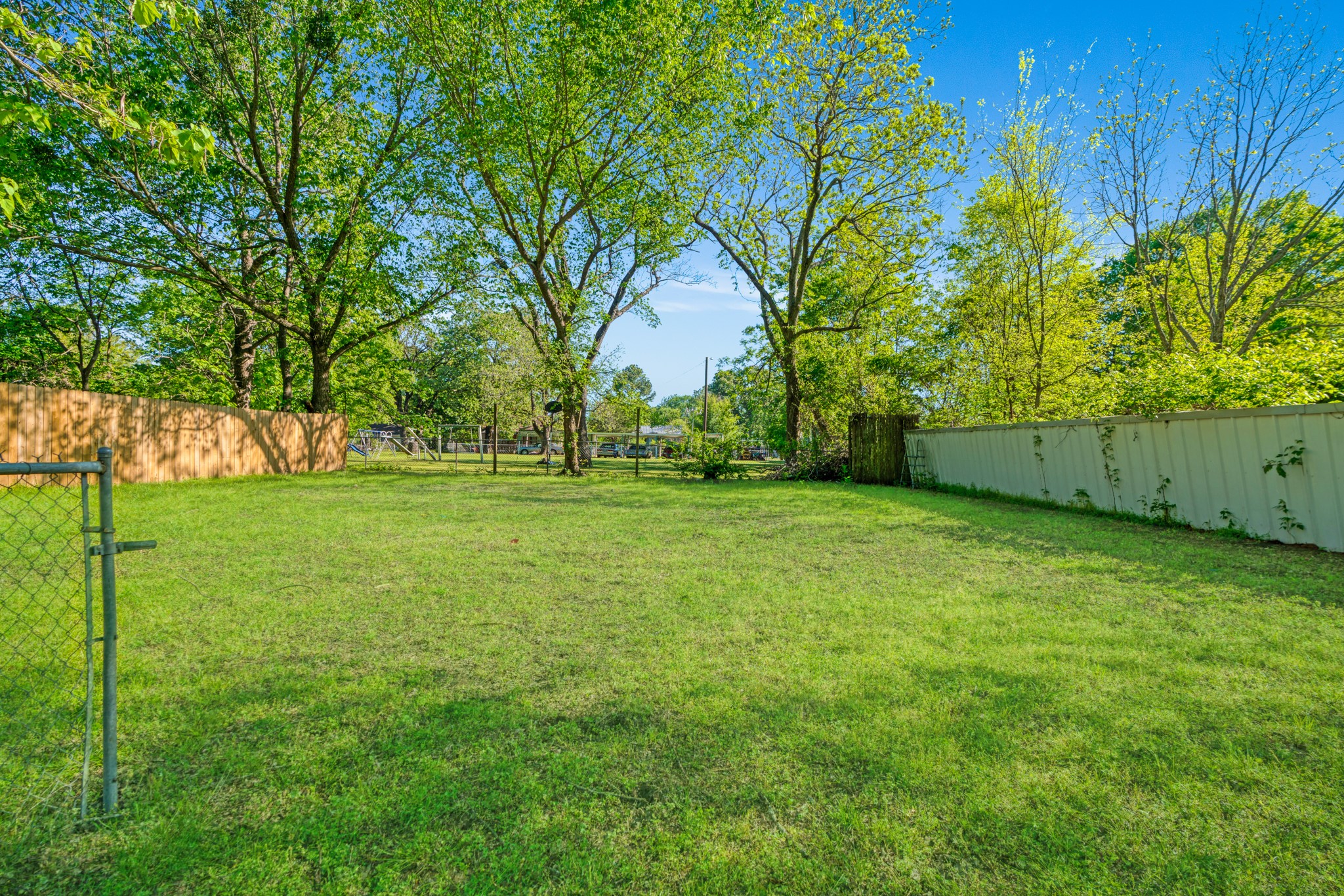 2617 Graham Street Paris TX 75460
