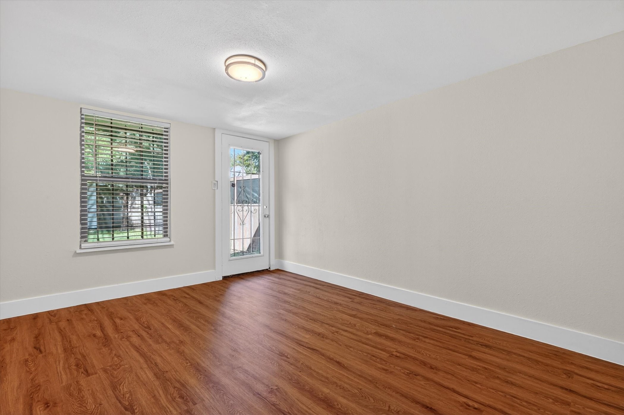 12415 Kleberg Road Dallas TX 75253