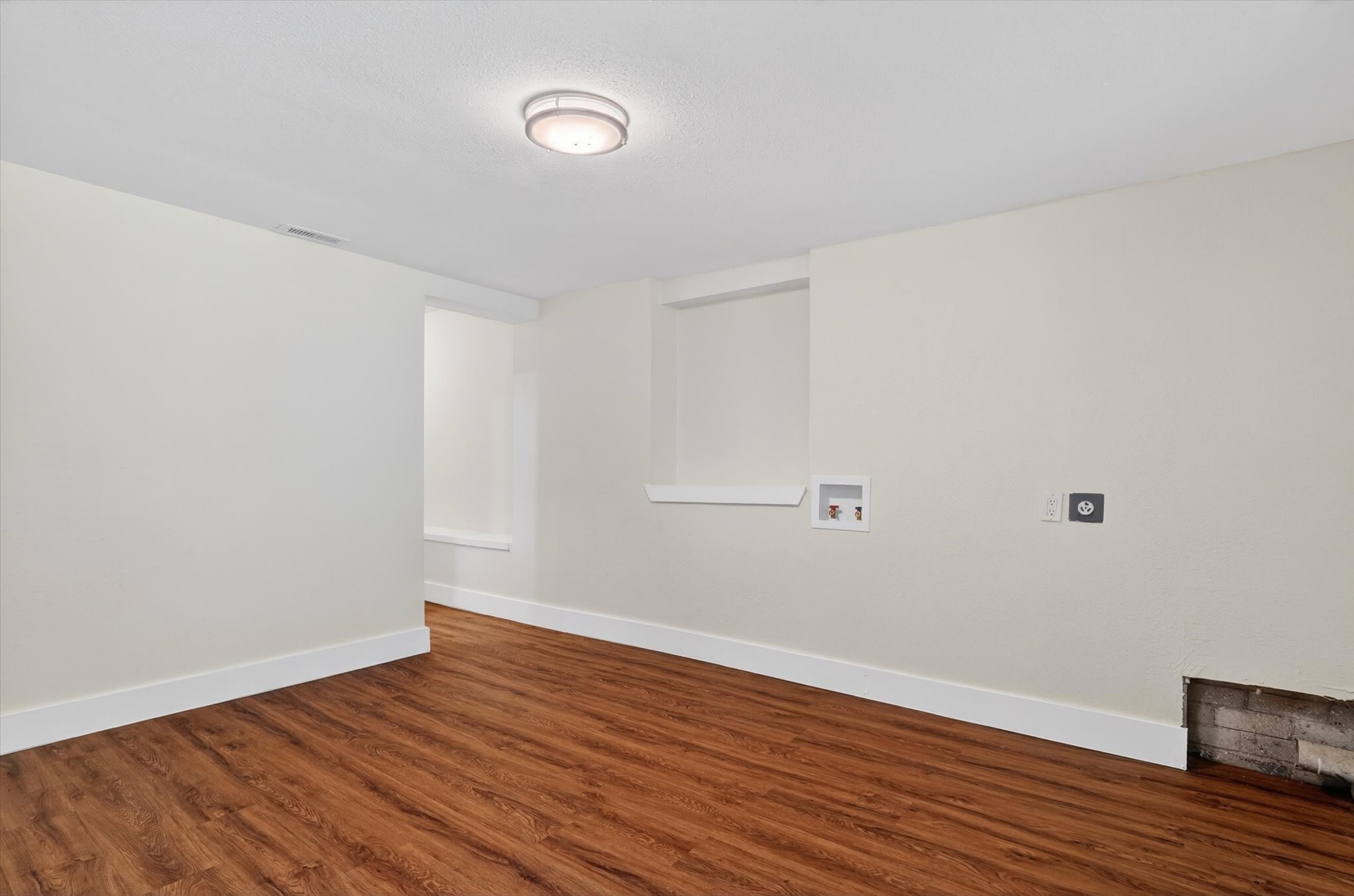 12415 Kleberg Road Dallas TX 75253