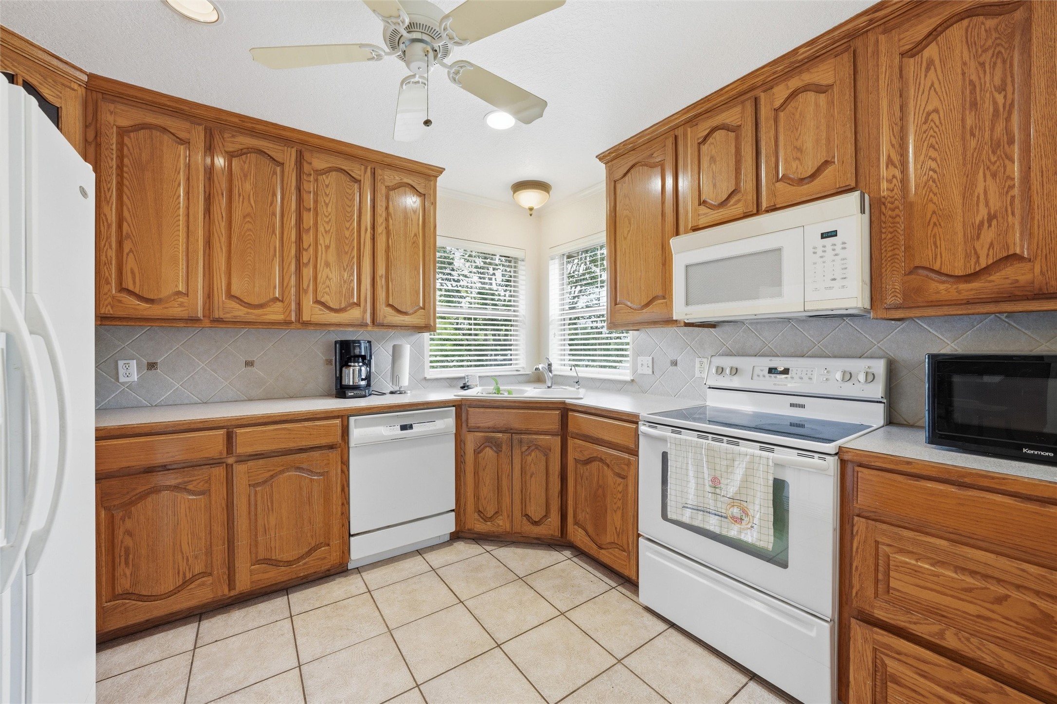 1681 W Tate Avenue Robinson TX 76706