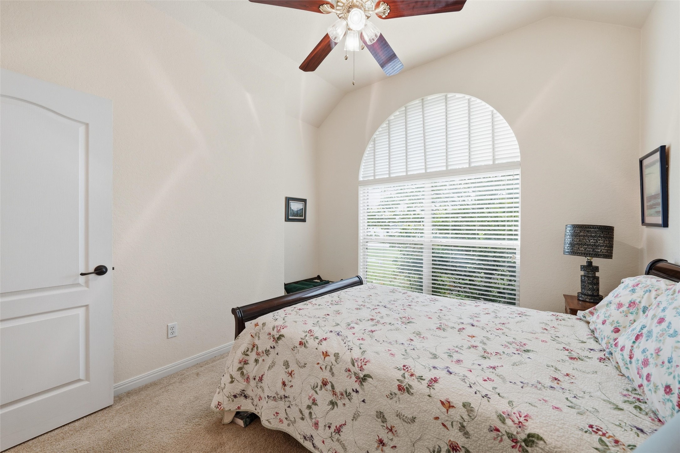 1681 W Tate Avenue Robinson TX 76706