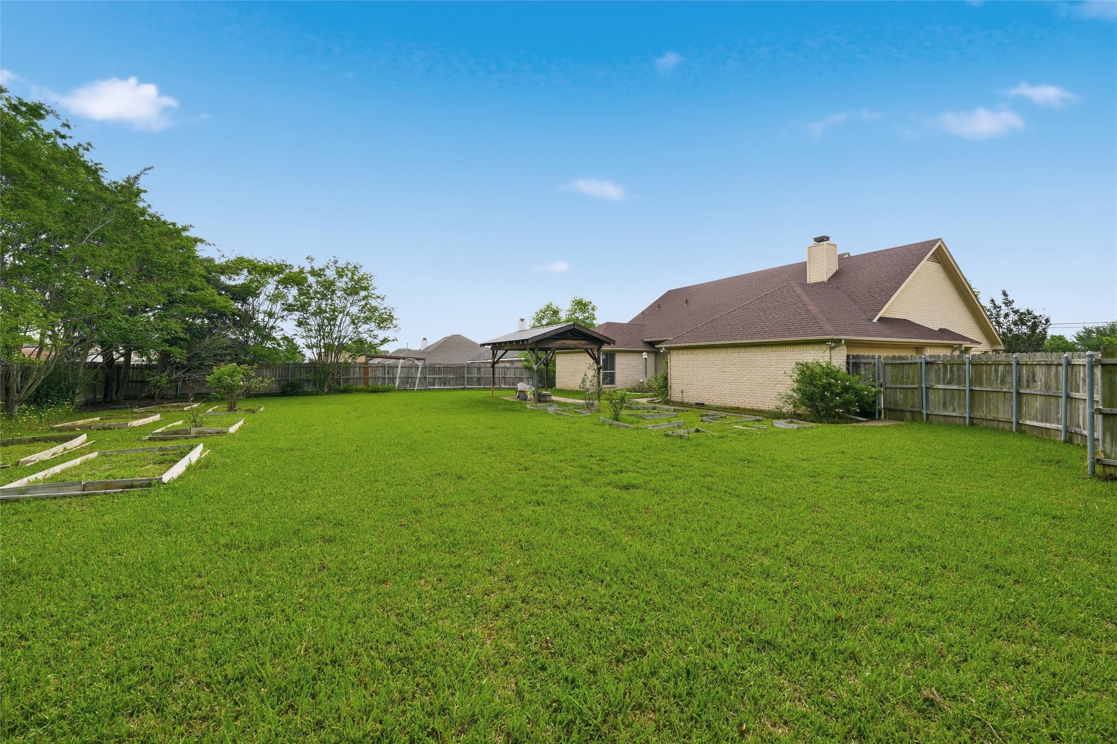 1681 W Tate Avenue Robinson TX 76706