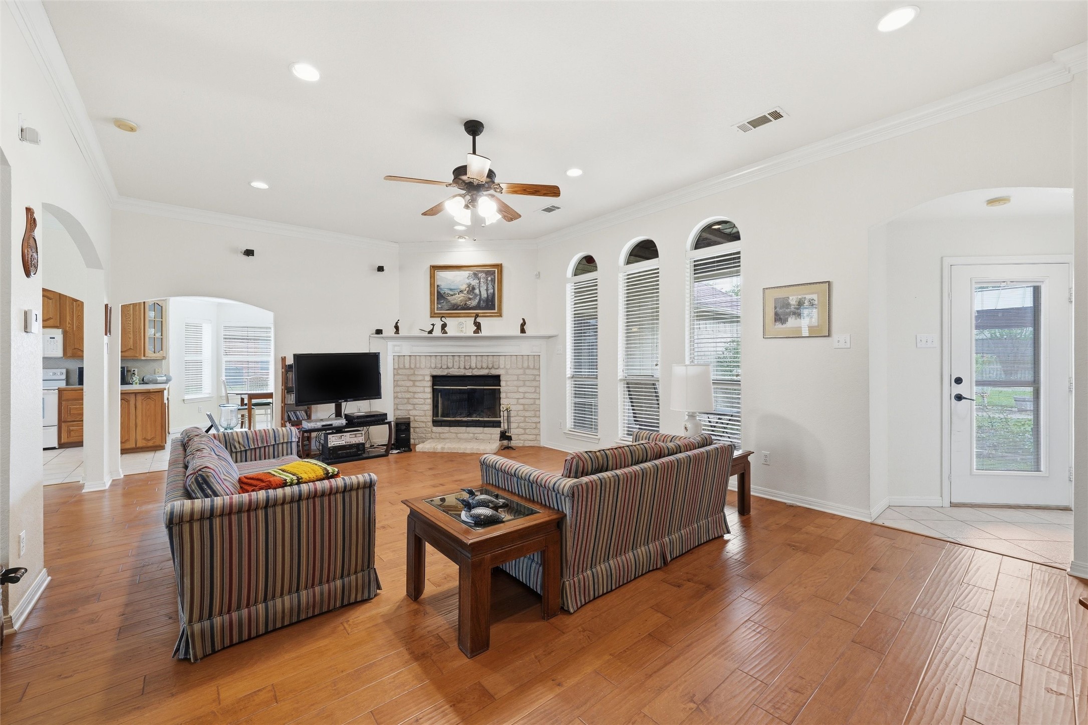 1681 W Tate Avenue Robinson TX 76706