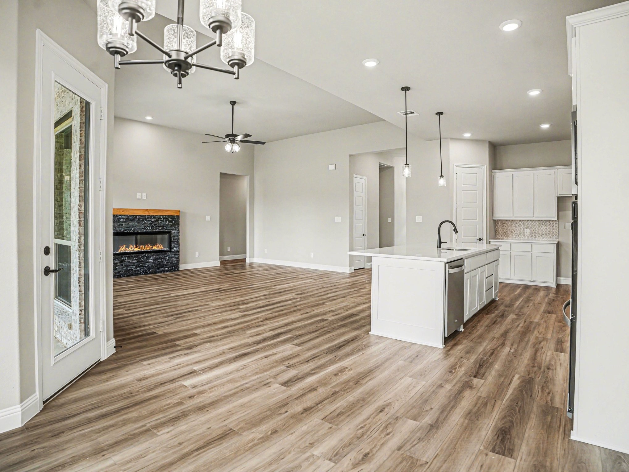 6830 Southrock Drive Midlothian TX 76065