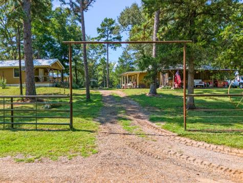 130 & 154 Pr 3331 Big Sandy TX 75755