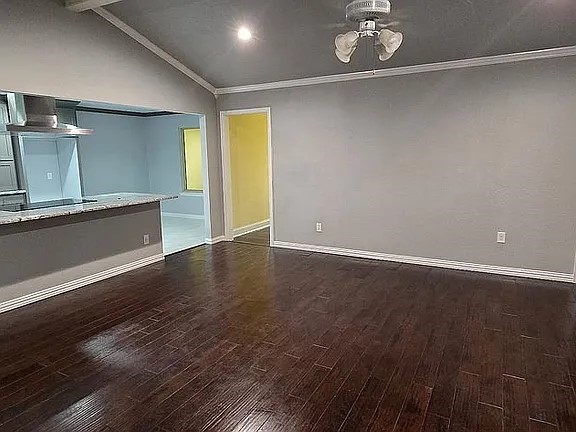 509 Royal Valley Road Grand Prairie TX 75052