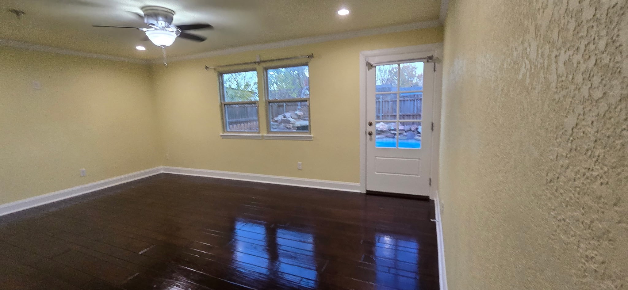 509 Royal Valley Road Grand Prairie TX 75052
