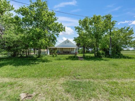 5444 Well Service Road Bowie TX 76230