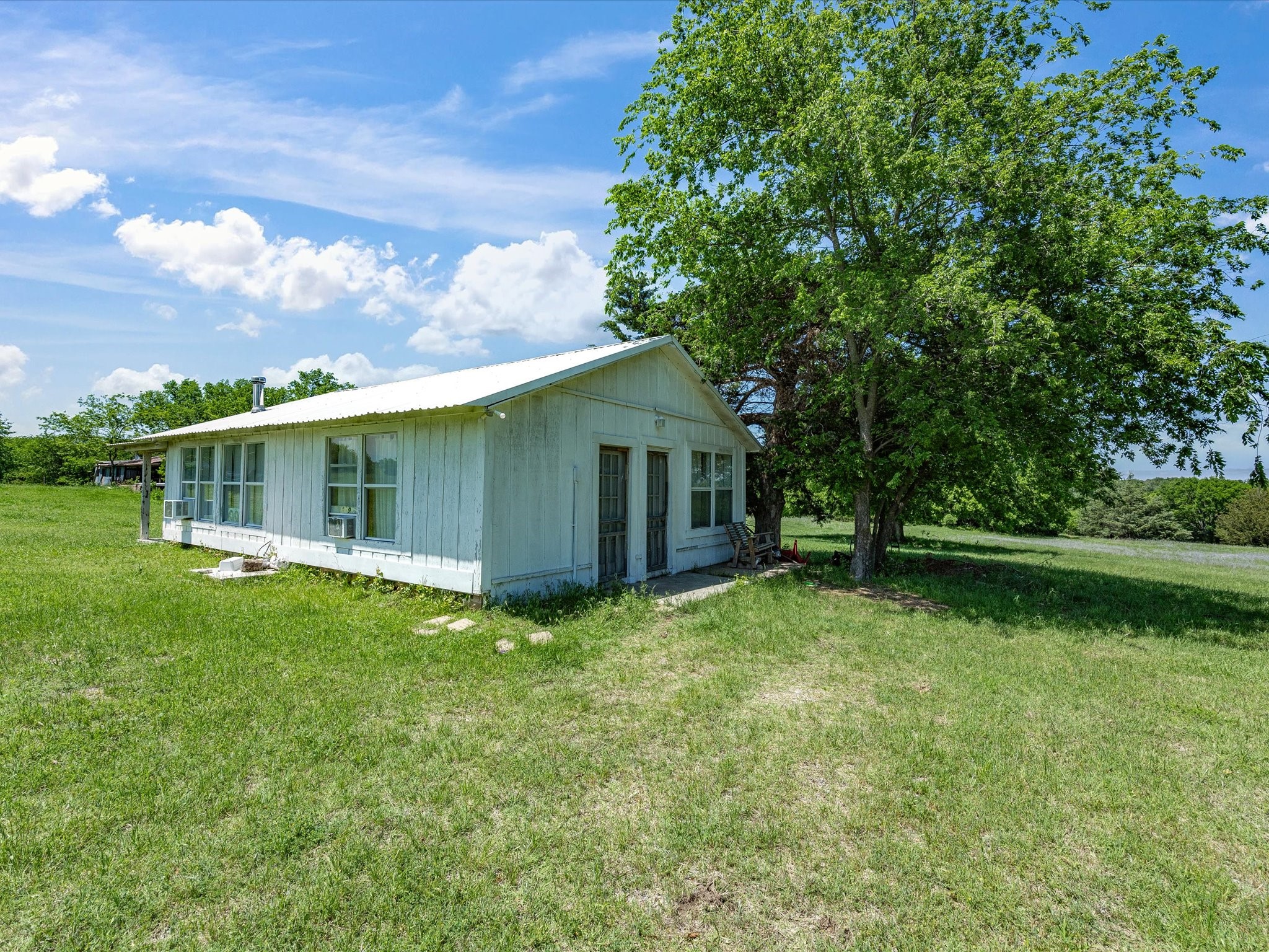 5444 Well Service Road Bowie TX 76230