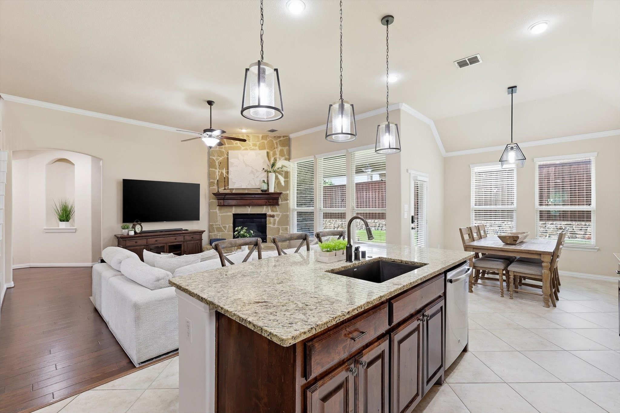 9714 Amberwoods Lane Frisco TX 75035