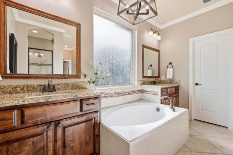 9714 Amberwoods Lane Frisco TX 75035