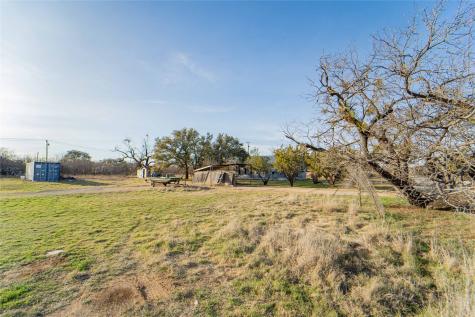 901 S Miller Street Breckenridge TX 76424