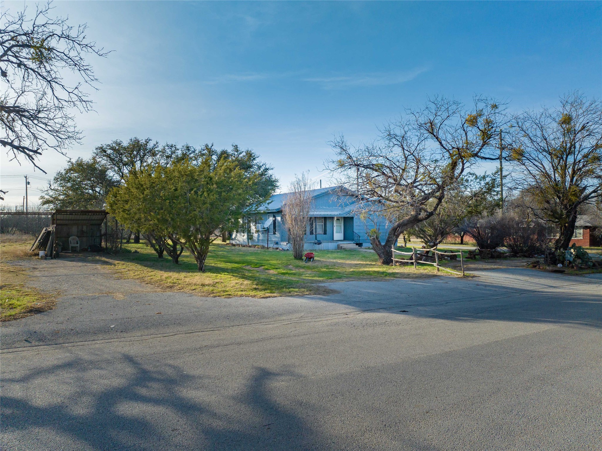 901 S Miller Street Breckenridge TX 76424