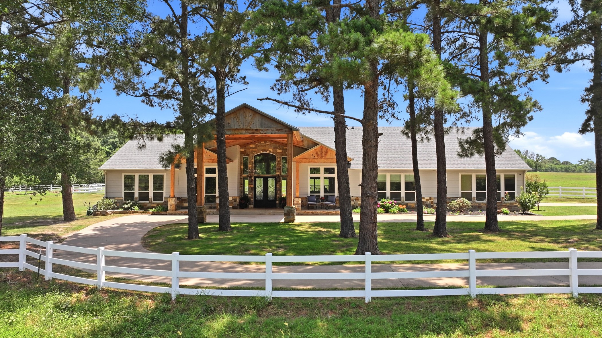 1357 County Road 3504 Bullard TX 75757
