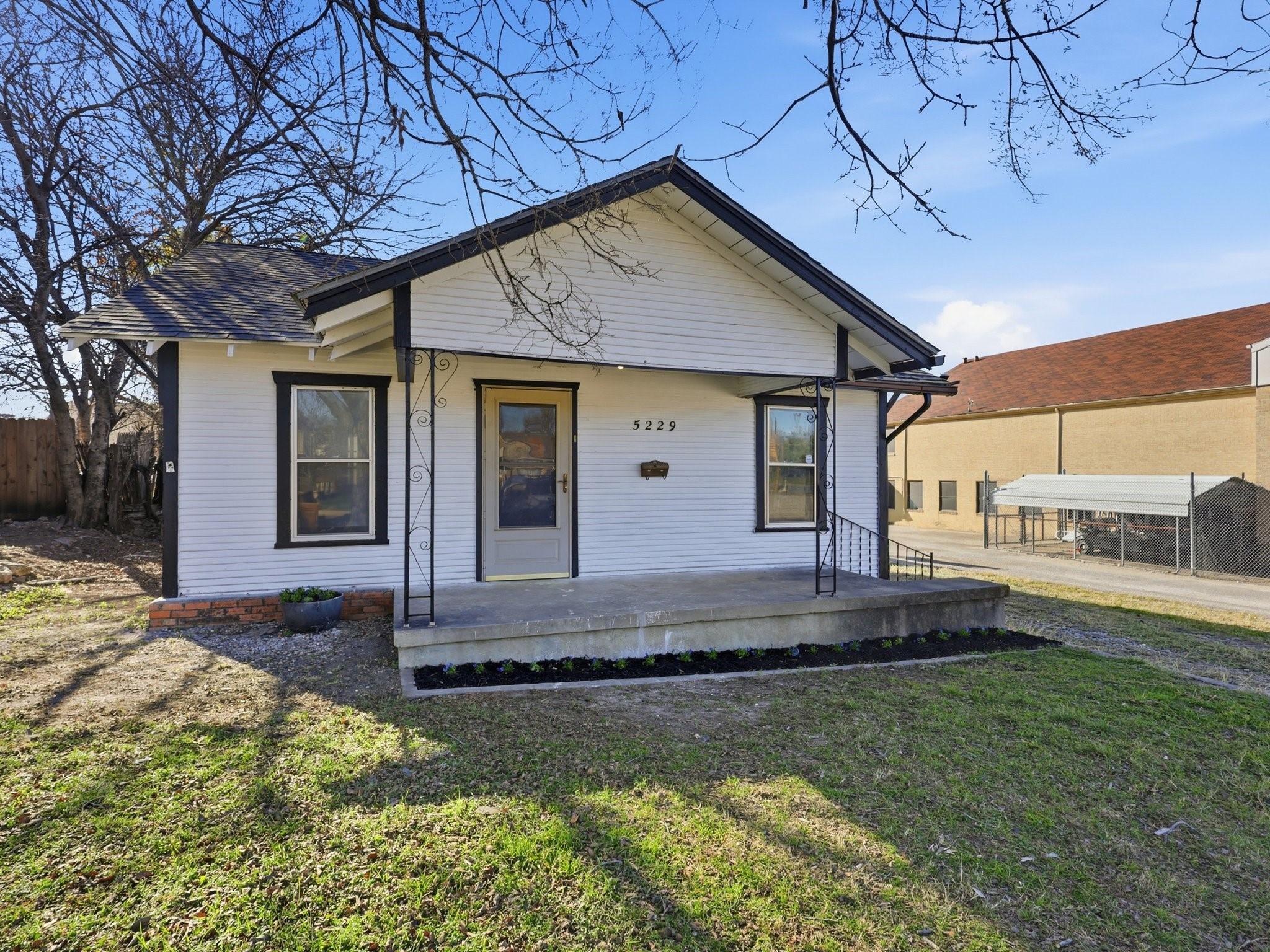 5229 Kilpatrick Avenue Fort Worth TX 76107