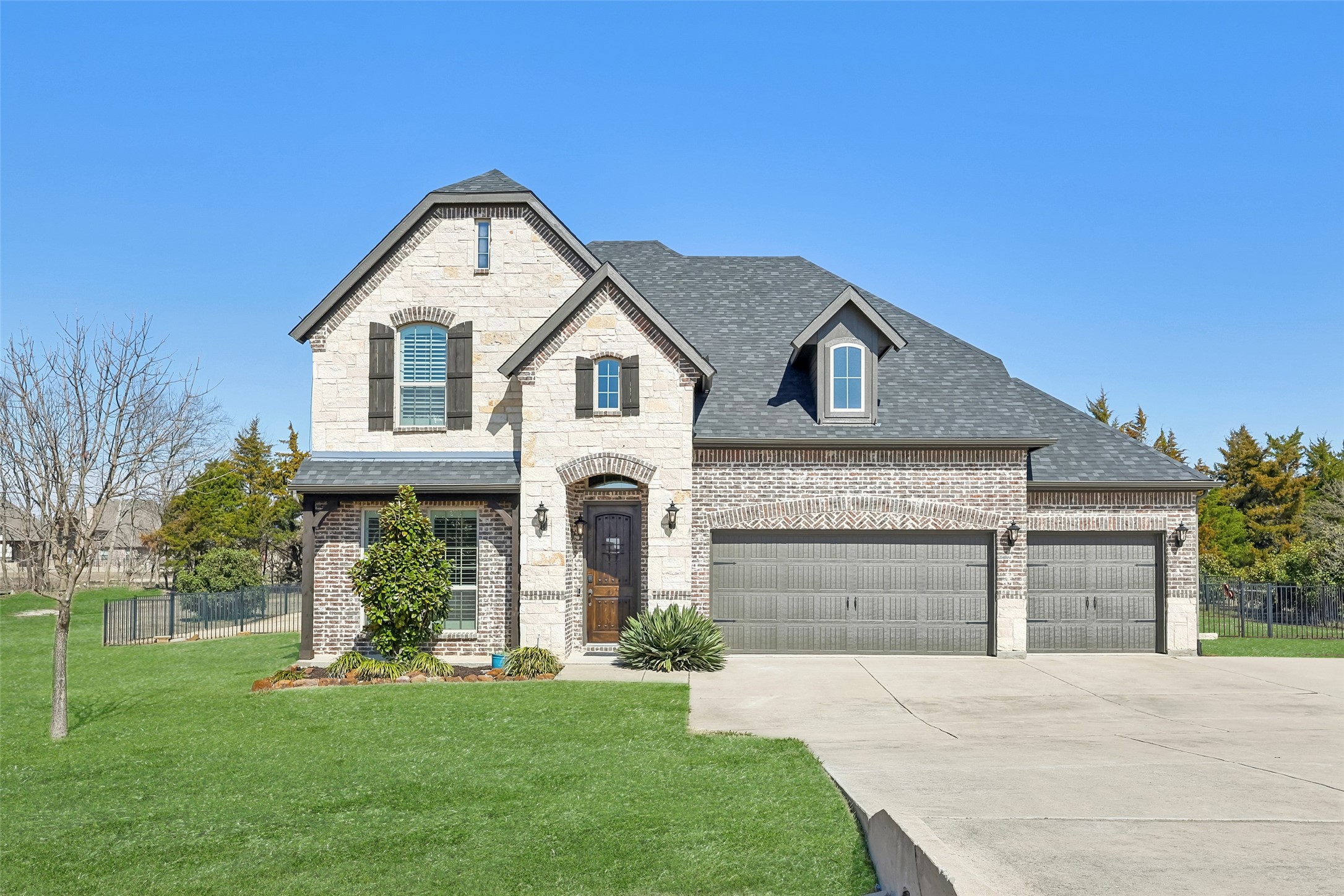 7817 Stiff Point Circle Mckinney TX 75071