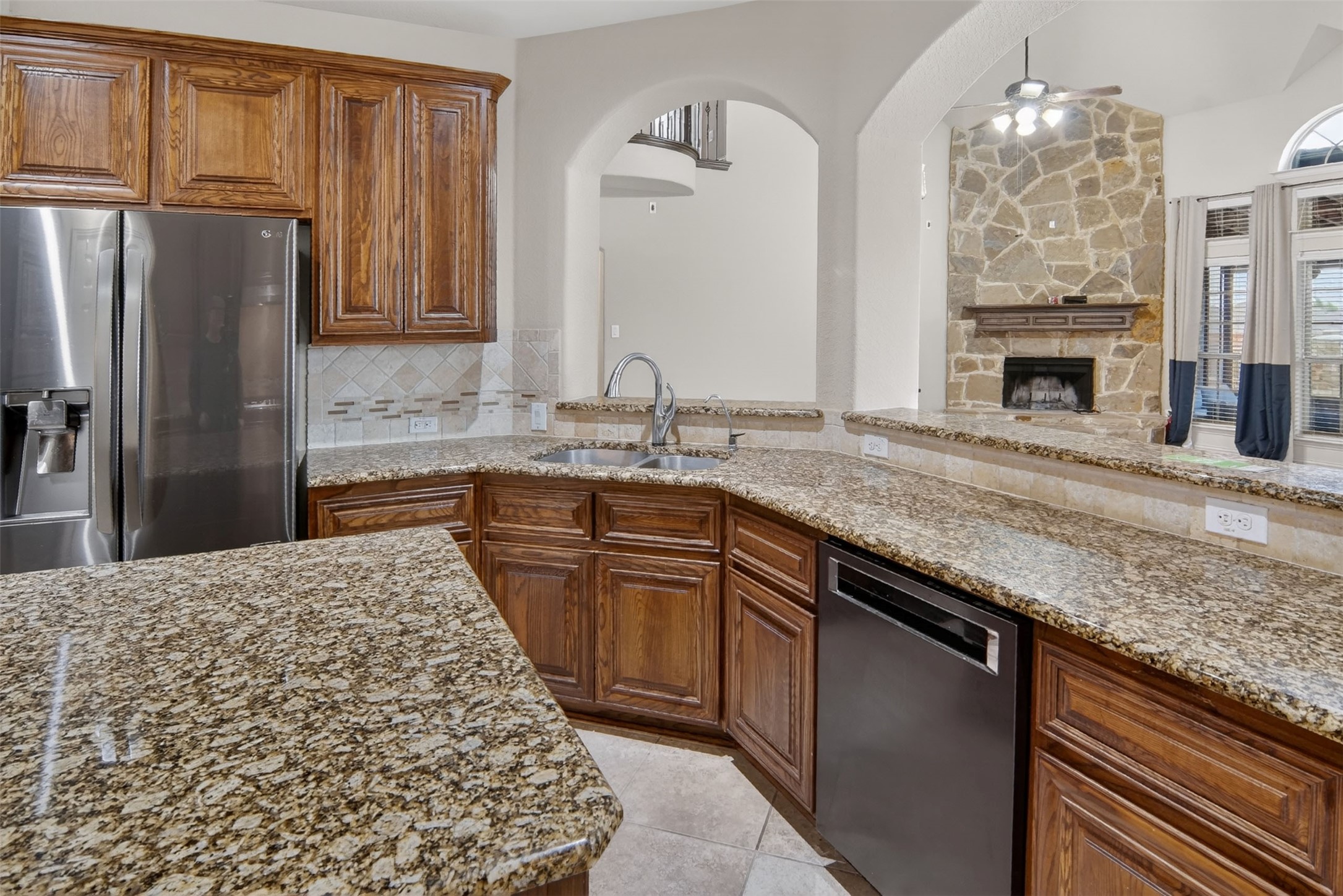 6132 Falls Lake Road Fort Worth TX 76179