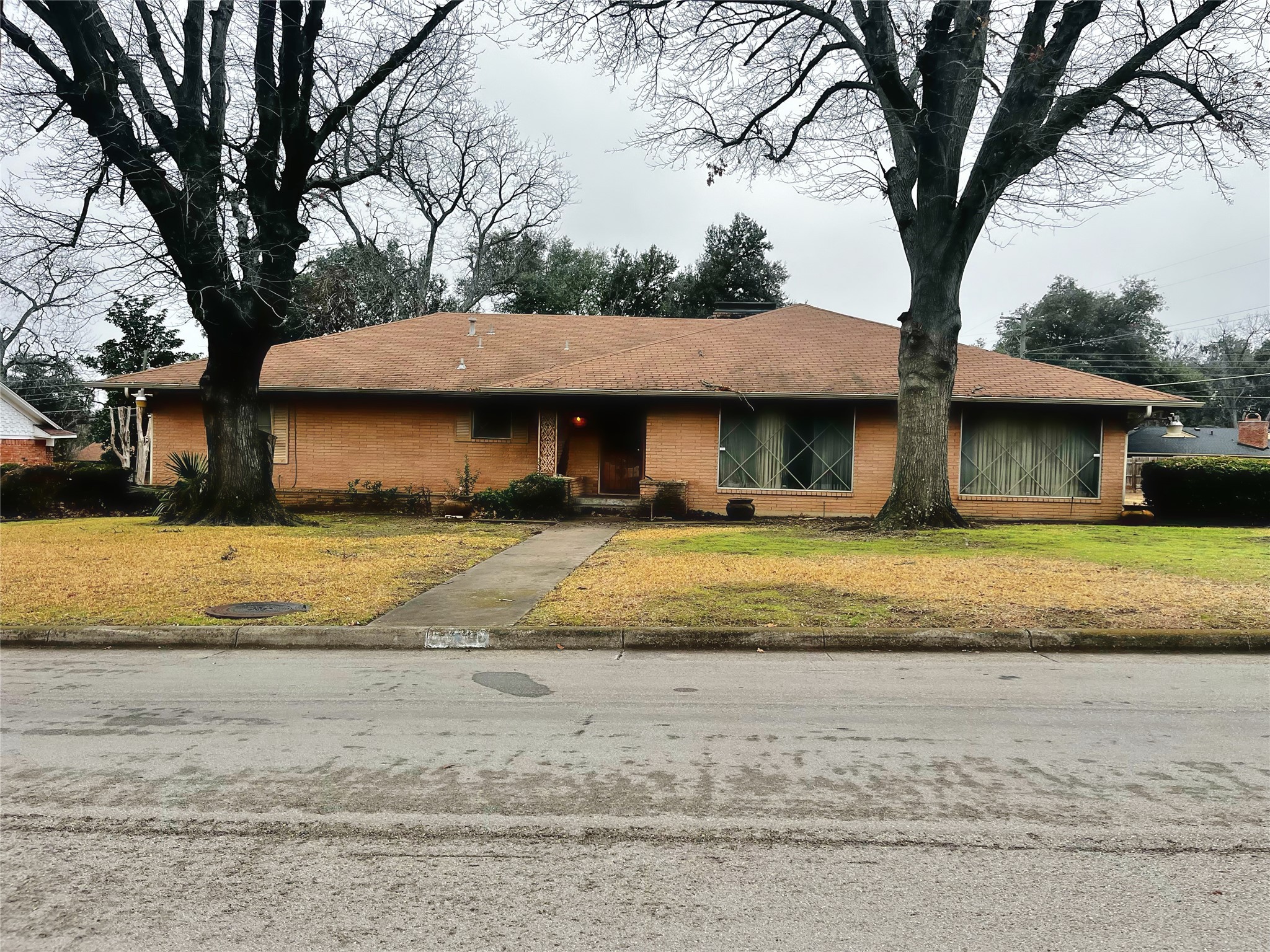 1438 Boca Chica Drive Dallas TX 75232