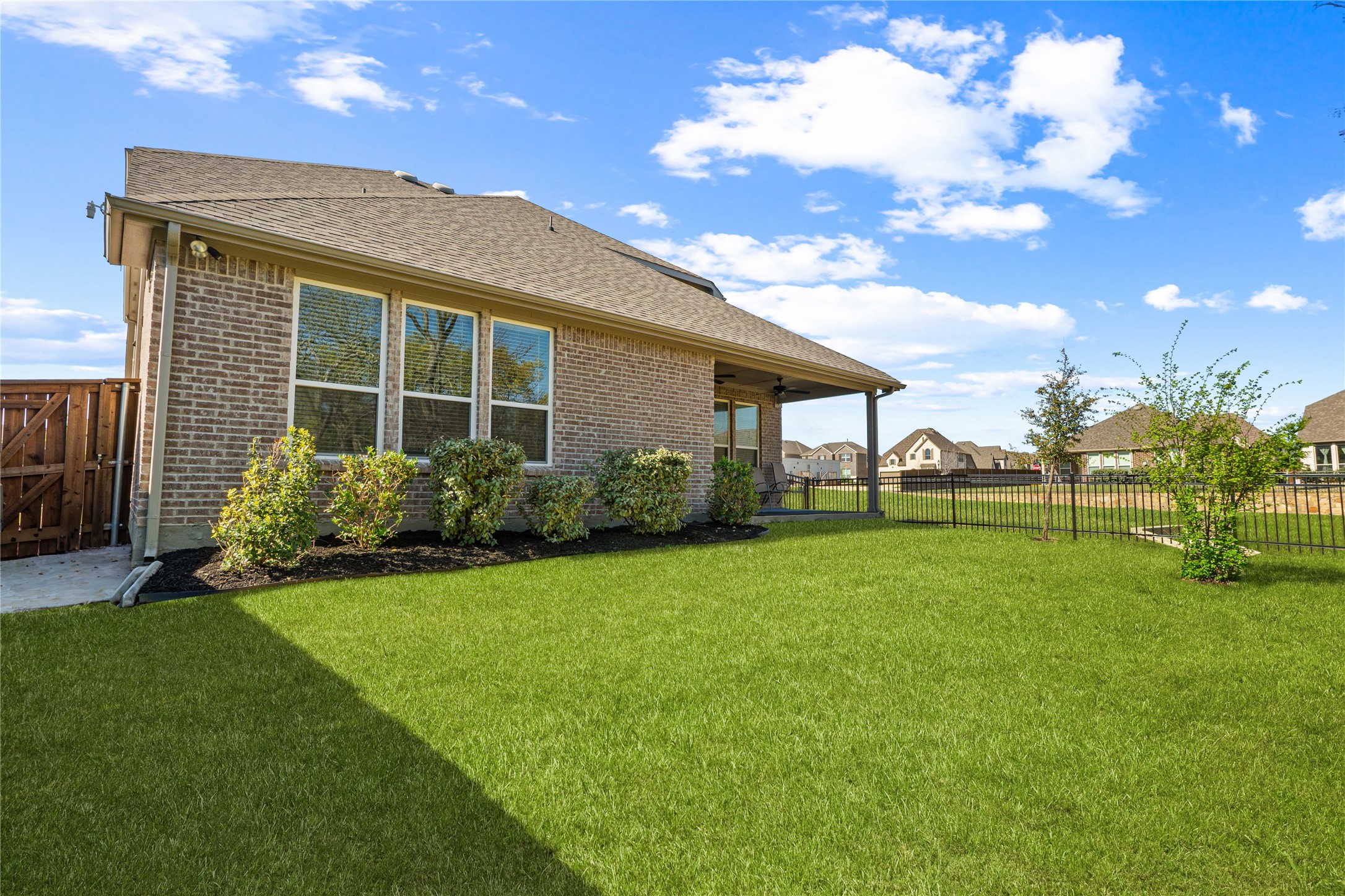9517 Sunset Lane Oak Point TX 75068