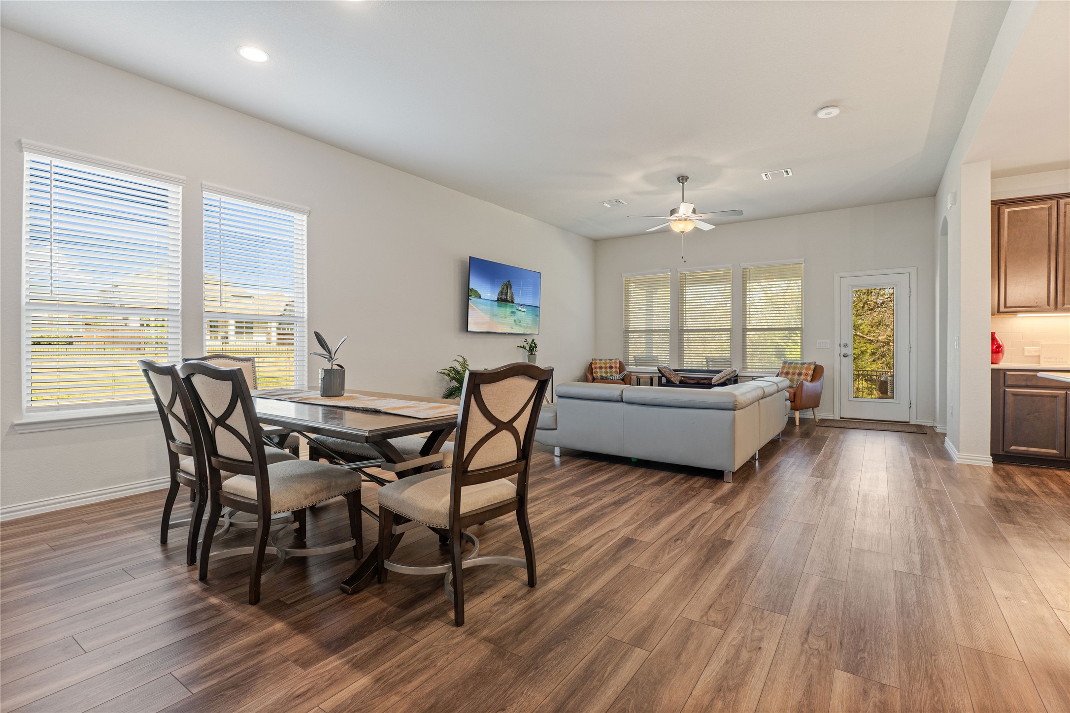 9517 Sunset Lane Oak Point TX 75068